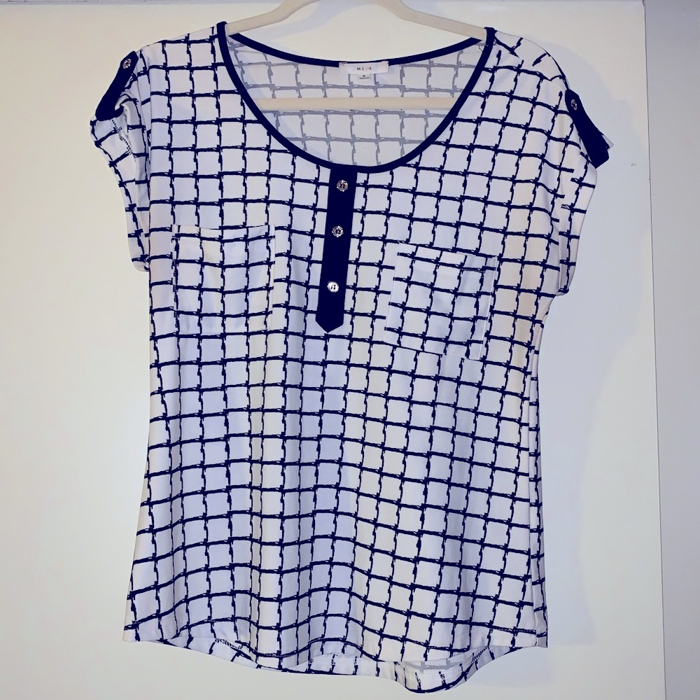 MINE black and white blouse size S.
